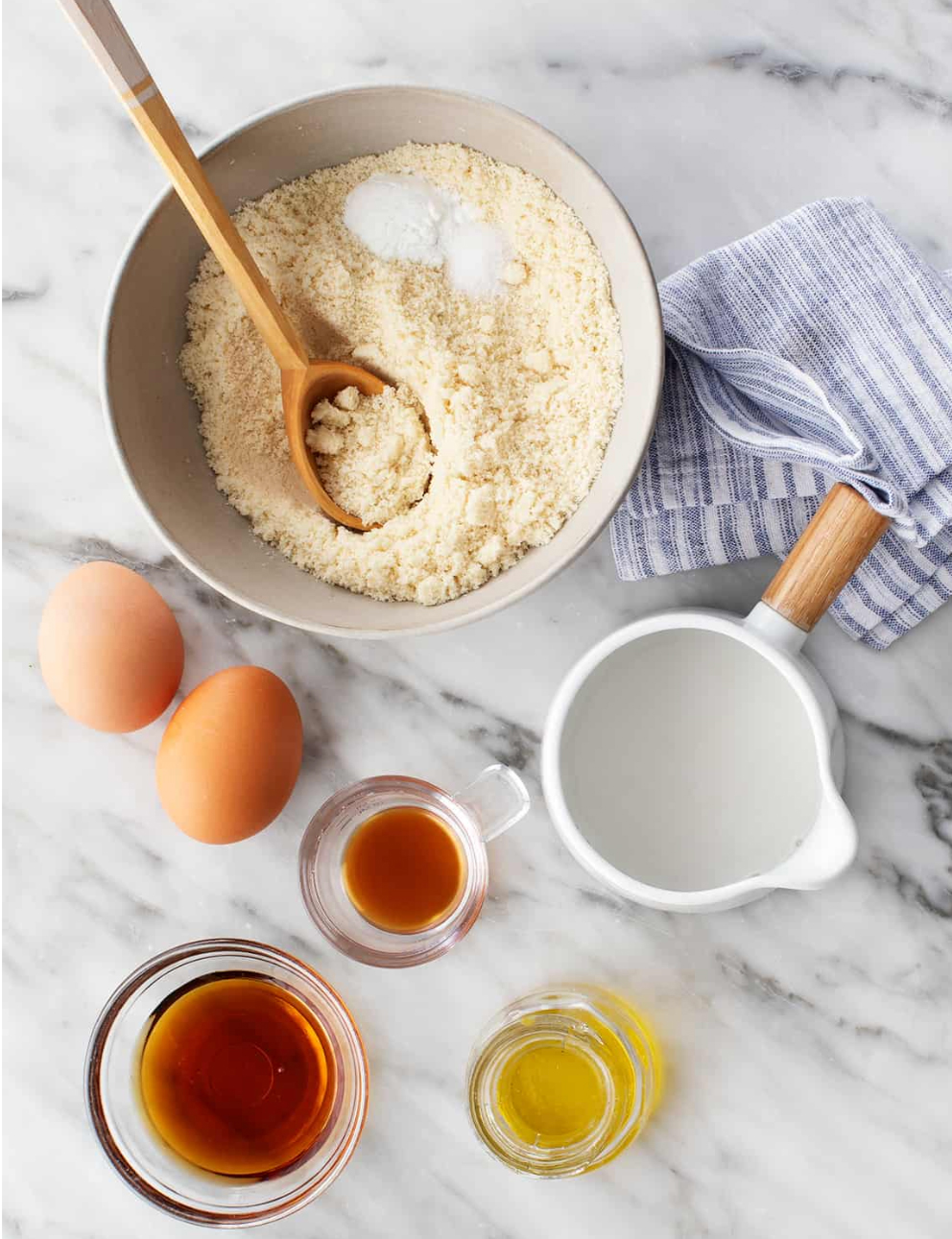 almond flour pancake ingredients